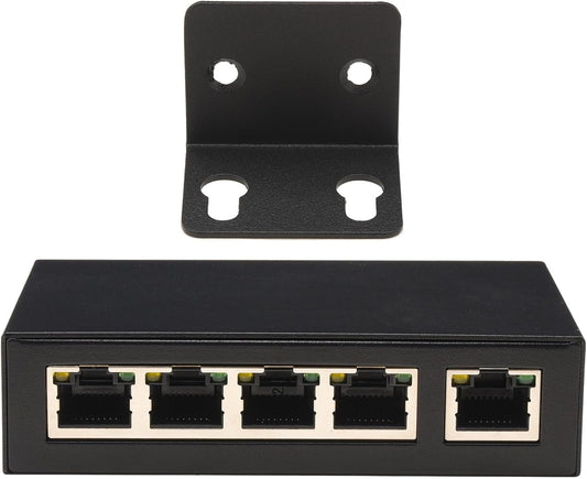 100M Desktop/Wall Mount PoE Extender, 1 to 4 PoE Extender with 10/100Mbps Speed, IEEE 802.3af/at PoE+ Standard, 1 In 4 Out 100M/328FT Signal Extende POE Repeater for PoE Camera/PoE Device